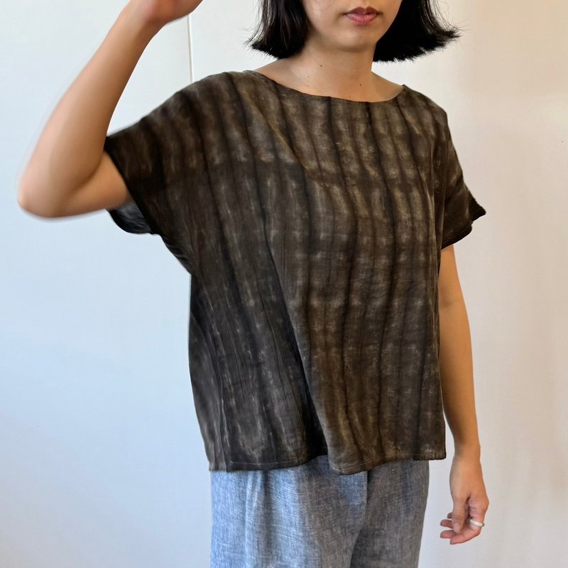 Brown shirt from natural dye , tie dye technique - Women's Tops - Cotton & Hemp Brown