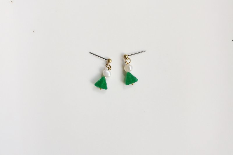 小森 珍珠天然石造型耳環 - 耳環/耳夾 - 其他金屬 綠色