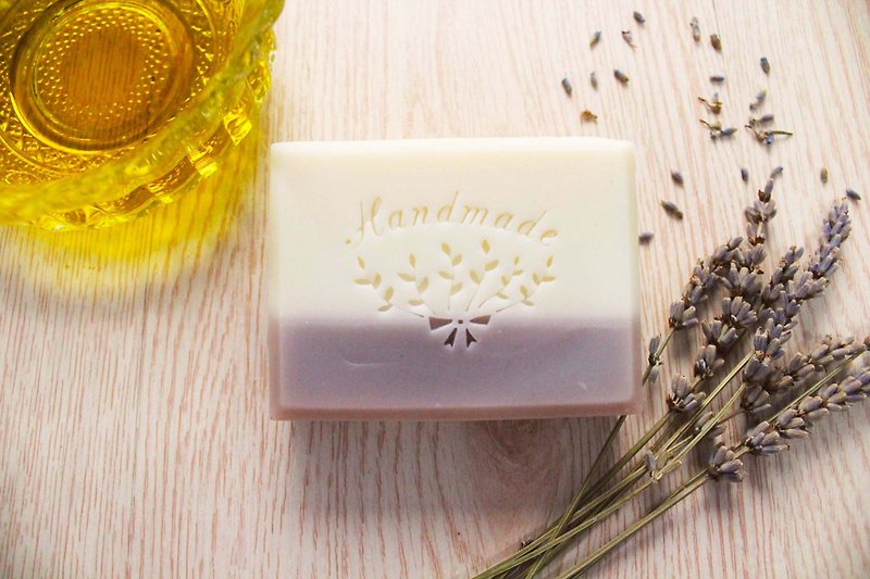 Lavender olives. Refreshing skin series. Planting Square, natural flowers and handmade soap - Body Wash - Plants & Flowers Purple