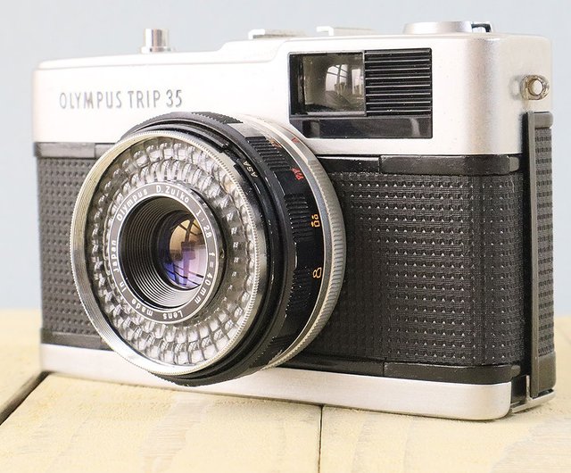 完動品】オールドフィルムカメラ オリンパス OLYMPUS TRIP35 S/N