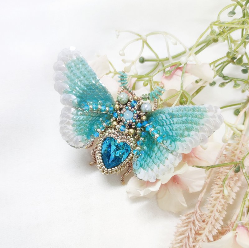 Jewelry Embroidery Stereo Crystal Insect Brooch-Lake Green Fairy Moth Brooch - Brooches - Other Materials Green