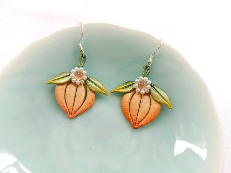 Warm orange dyed orange antique style entangled flower earrings and jewelry - ต่างหู - งานปัก สีส้ม