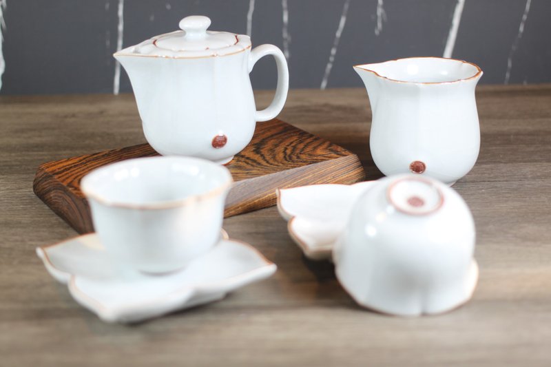 【送禮好物】官窯 月白 幸福茶具組 鶯歌名家葉敏祥得獎作品 - 茶壺/茶杯/茶具 - 陶 