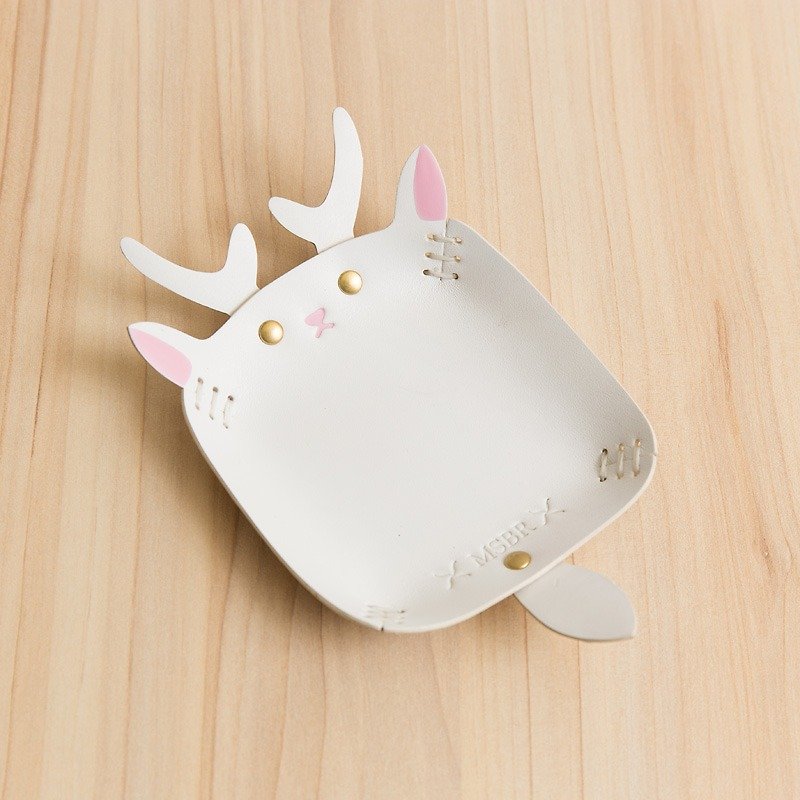 Hand-painted leather storage tray (White Deer) - จานเล็ก - หนังแท้ ขาว