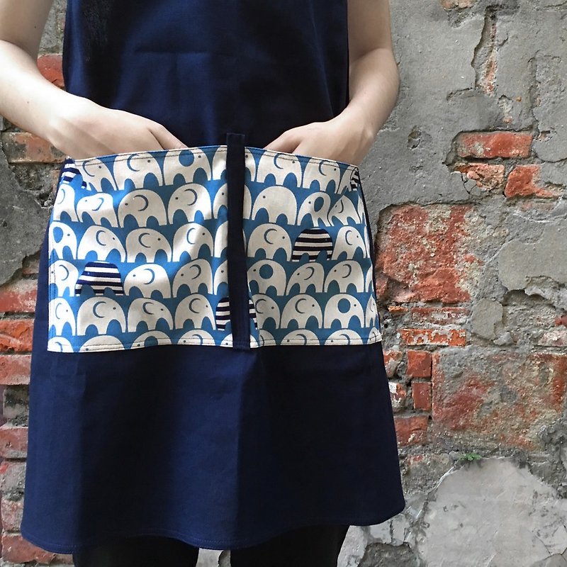 special design. Free strap apron "elephant stitching" - ผ้ากันเปื้อน - ผ้าฝ้าย/ผ้าลินิน สีน้ำเงิน