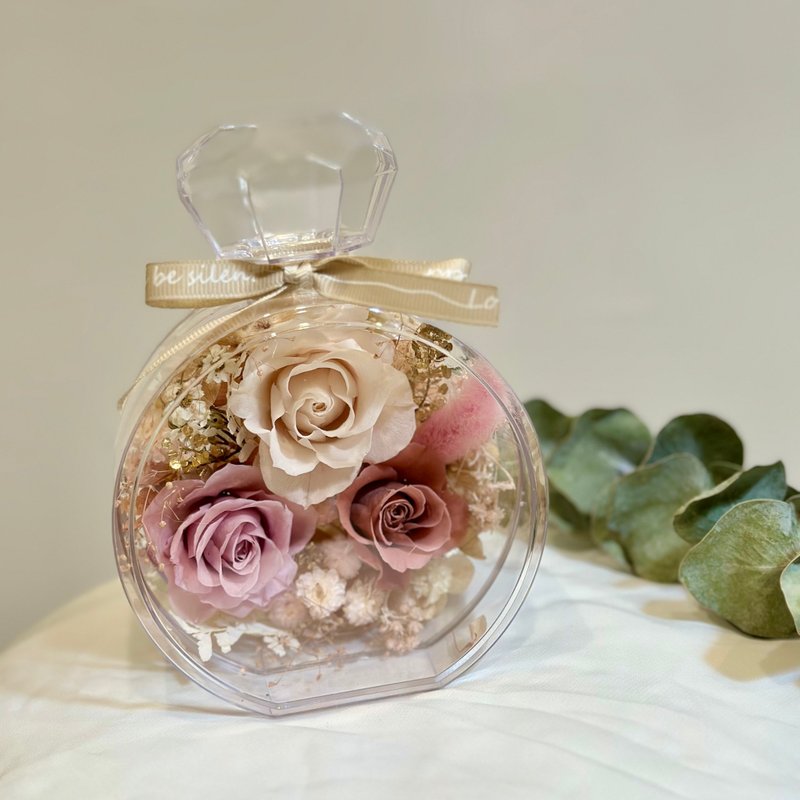 Natural essential oil eternal flower perfume bottle New Year gift Valentine's Day gift giving - ช่อดอกไม้แห้ง - พืช/ดอกไม้ 