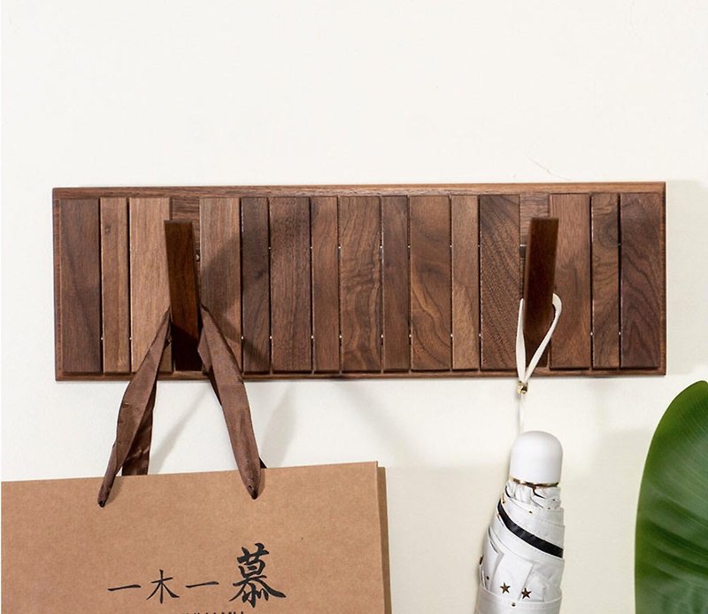 Unique walnut and cherry wood wall hooks, piano key wall hanging board rack - กล่องเก็บของ - ไม้ 