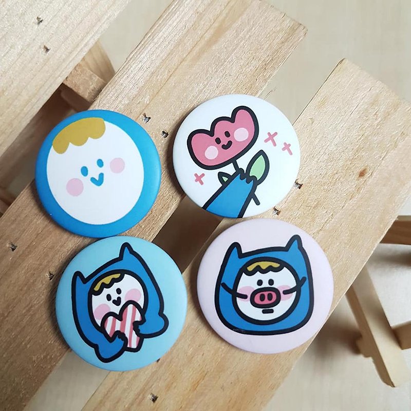 Ning's Badge / Pin - A total of four (3.2cm) - Badges & Pins - Plastic 