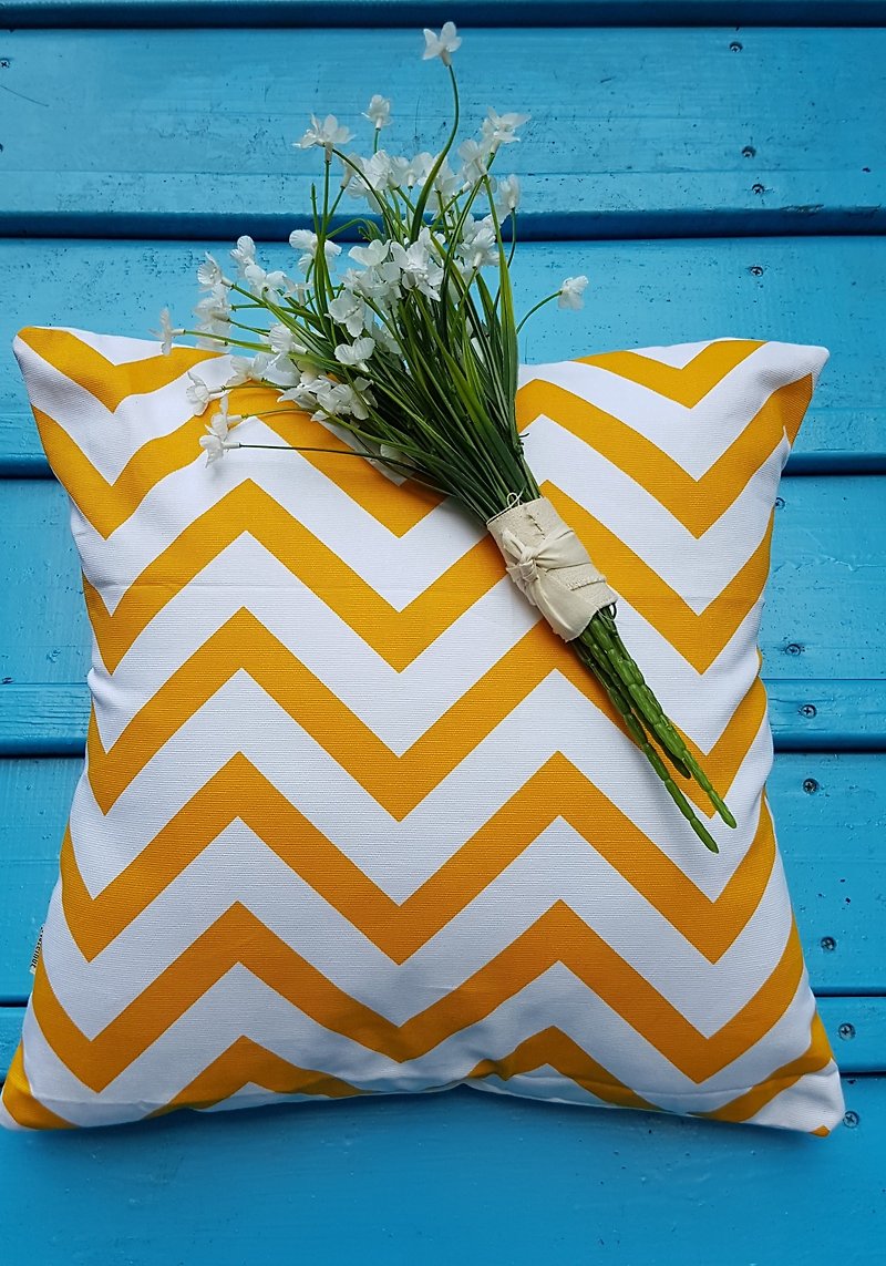 北歐風格黃色幾何圖案抱枕靠枕靠墊枕套 - 枕頭/咕𠱸 - 棉．麻 黃色