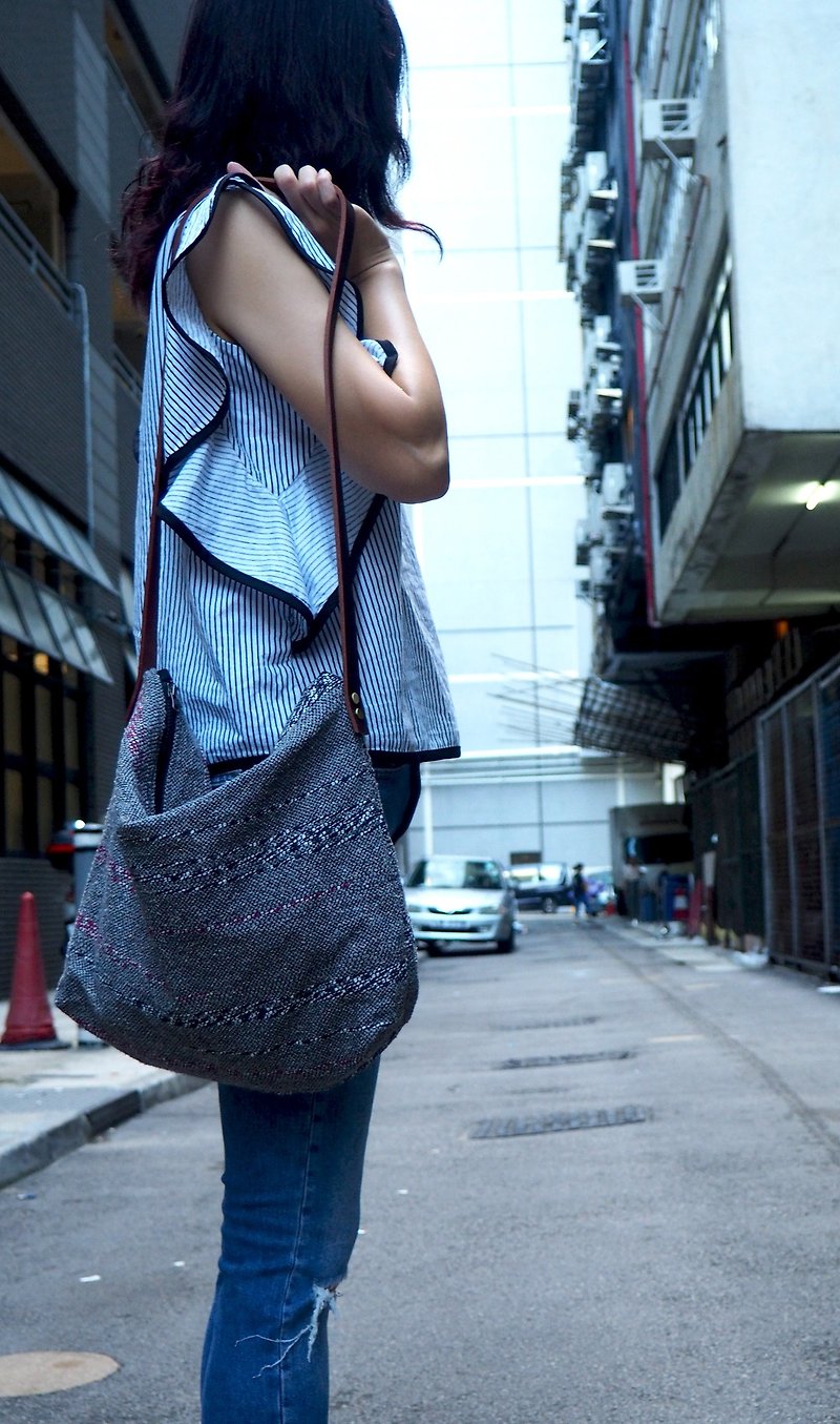 Hand-woven cross-body bag - Messenger Bags & Sling Bags - Cotton & Hemp Gray