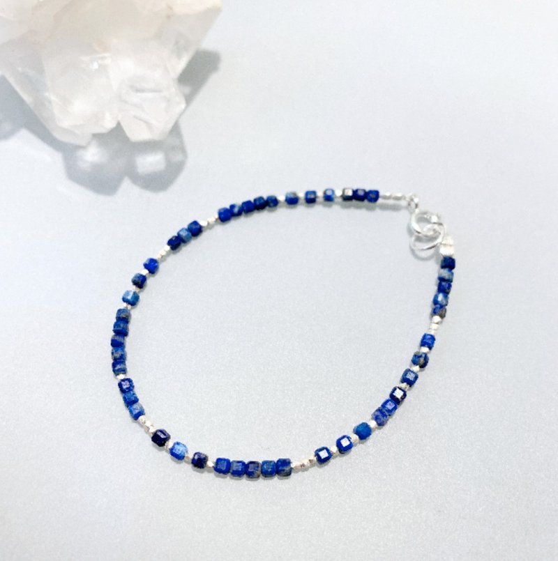 Ops Lapis lazuli Silver Handmade Special Design Blue Jewelry Bracelet - สร้อยข้อมือ - เครื่องเพชรพลอย สีน้ำเงิน