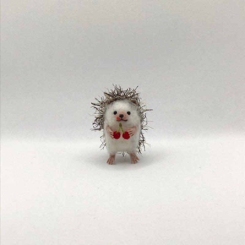 くいしんぼうハリネズミ - 胸針 - 羊毛 