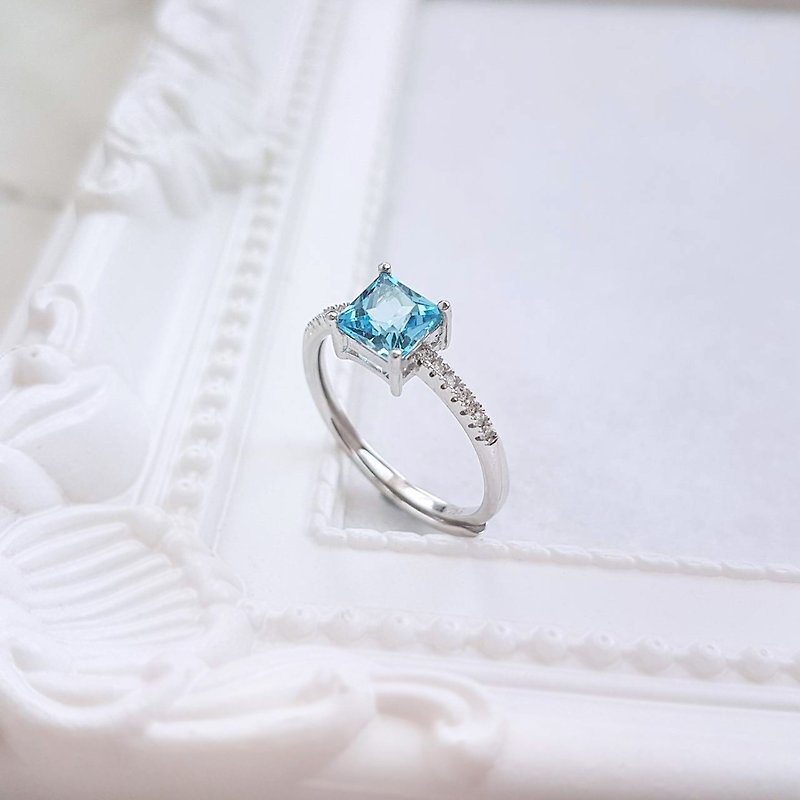 Blue fragrance. 5X5mm Swiss Blue Stone Ring 925 Silver ring around adjustable - แหวนทั่วไป - เครื่องประดับพลอย สีน้ำเงิน