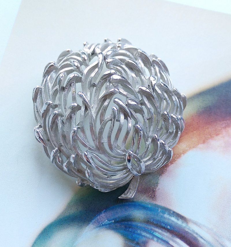 Vintage Jewelry 西洋古董飾品 TRIFARI 銀色調 花意之樹 別針 - 徽章/別針 - 其他金屬 銀色