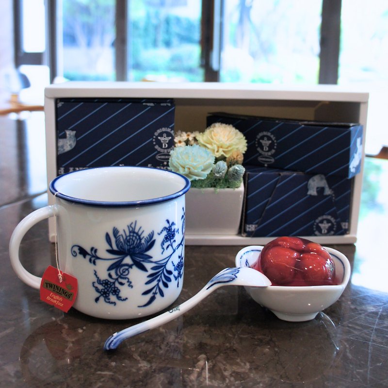 [Sweet afternoon tea for my dear] European original dessert tableware set + handmade flowers/Mother's Day gift - Mugs - Porcelain 