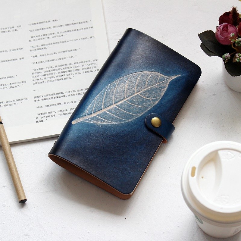 Mountain sea blue leaves A5 A6 A7 loose-leaf notebook handmade leather notepad Christmas gift - สมุดบันทึก/สมุดปฏิทิน - หนังแท้ สีเขียว