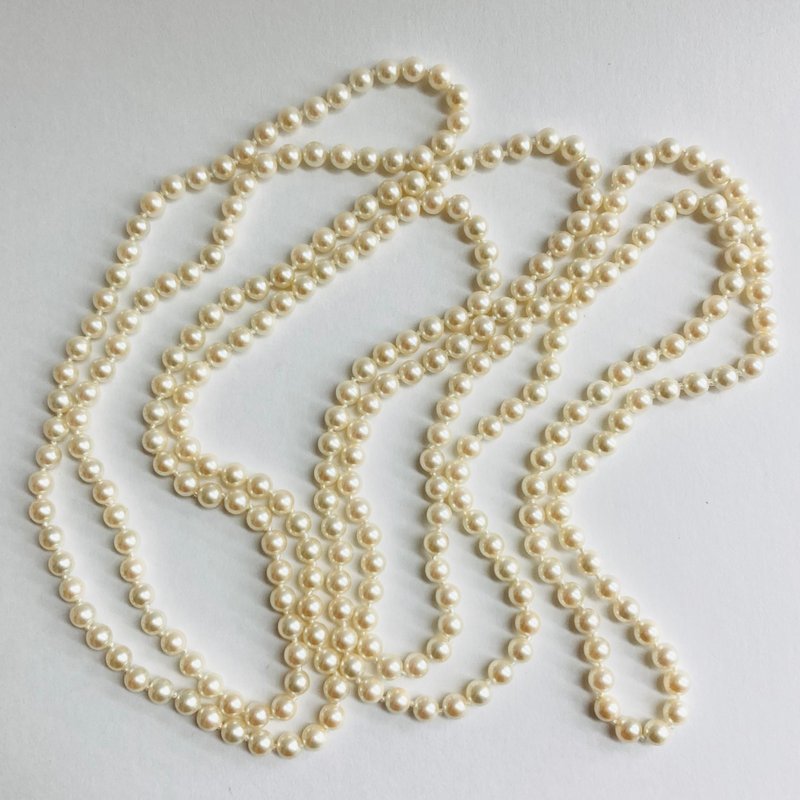 Shell pearl all knot long necklace LL/endless processing/approx. 6mm approx. 180cm/cream two-tone/made in Japan - สร้อยคอ - เปลือกหอย ขาว