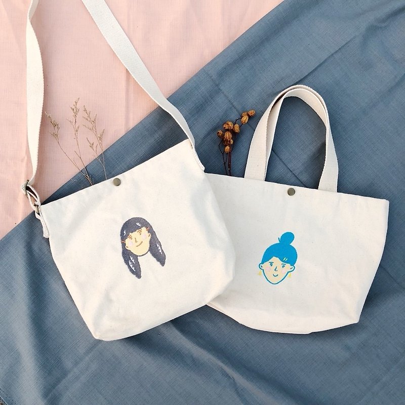 Small face bag walking / Customized embroidery of your little face - Handbags & Totes - Cotton & Hemp 