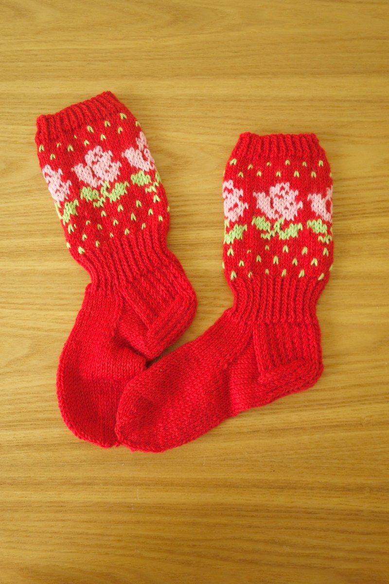 Northern Europe and Finland red wild rose thick wool socks - Socks - Cotton & Hemp Red