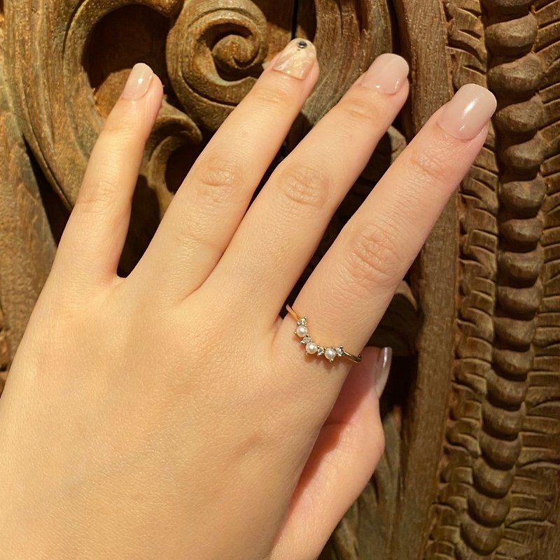 Diamond & Pearl Bridge Diamond Ring in 9K Solid Gold Minimal Style - General Rings - Semi-Precious Stones Gold