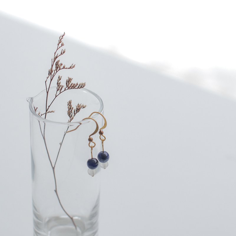 Natural Stone Earrings-Feng Qi / Ear Needle / Clip / Can Be Customized - ต่างหู - คริสตัล สีน้ำเงิน