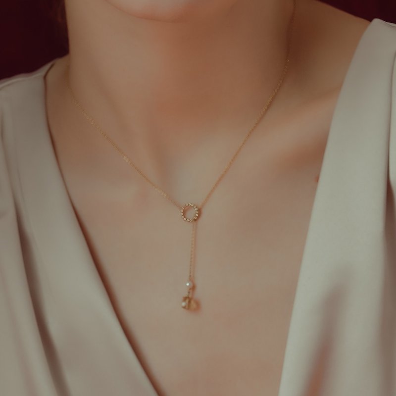 Ebony Necklace - Necklaces - Semi-Precious Stones Gold