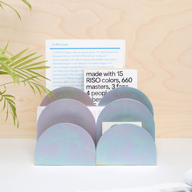 UU 桌面分隔架 / 銀霞 - 置物架/籃子 - 其他金屬 多色