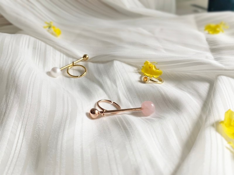 Natural stone sliding ring simple minimalist geometric pink crystal aquamarine pearl Rose Gold - General Rings - Semi-Precious Stones White