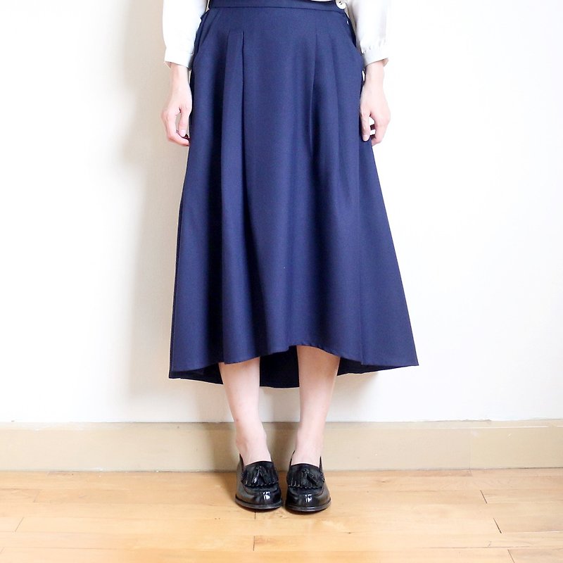 不規則な裾のスカート：ネイビー - スカート - ポリエステル ブルー