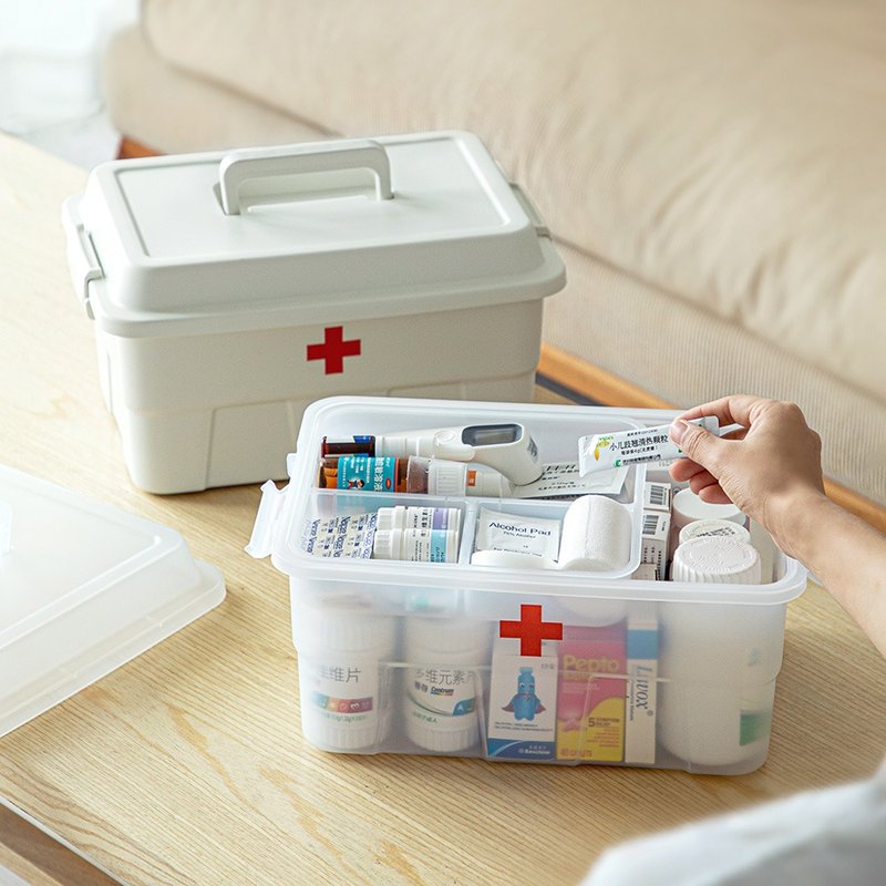 Japanese Frost Mountain portable multi-functional storage box/medicine box/tool ​​box (with classification stickers) - กล่องเก็บของ - พลาสติก หลากหลายสี