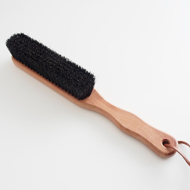 Redecker - Long handle clothes brush - Other - Wood Brown