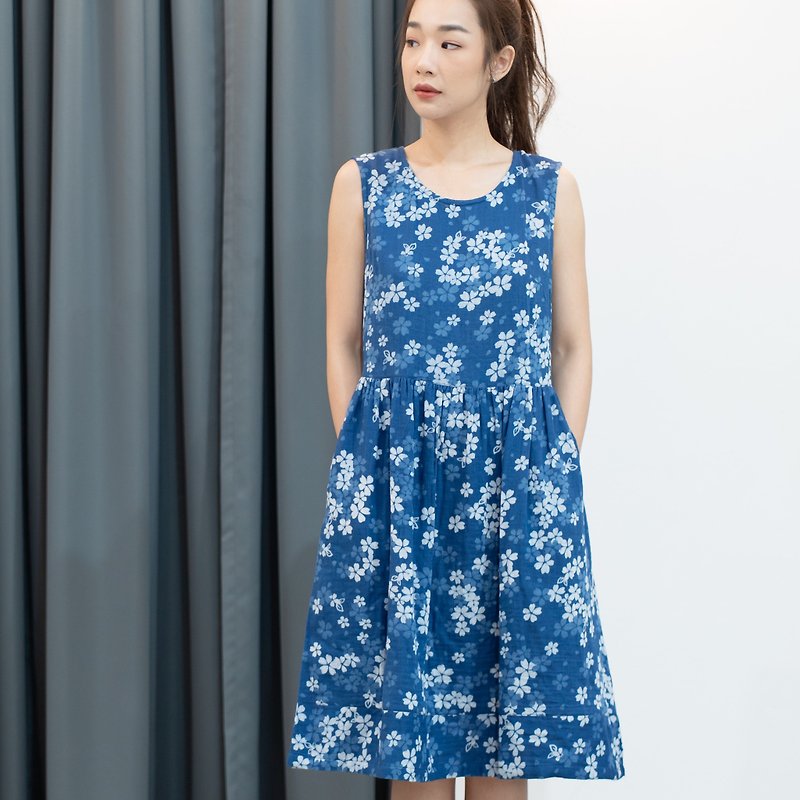 Natural Cotton Dress with pockets Summer Dress -  Blue Floral - One Piece Dresses - Cotton & Hemp Blue