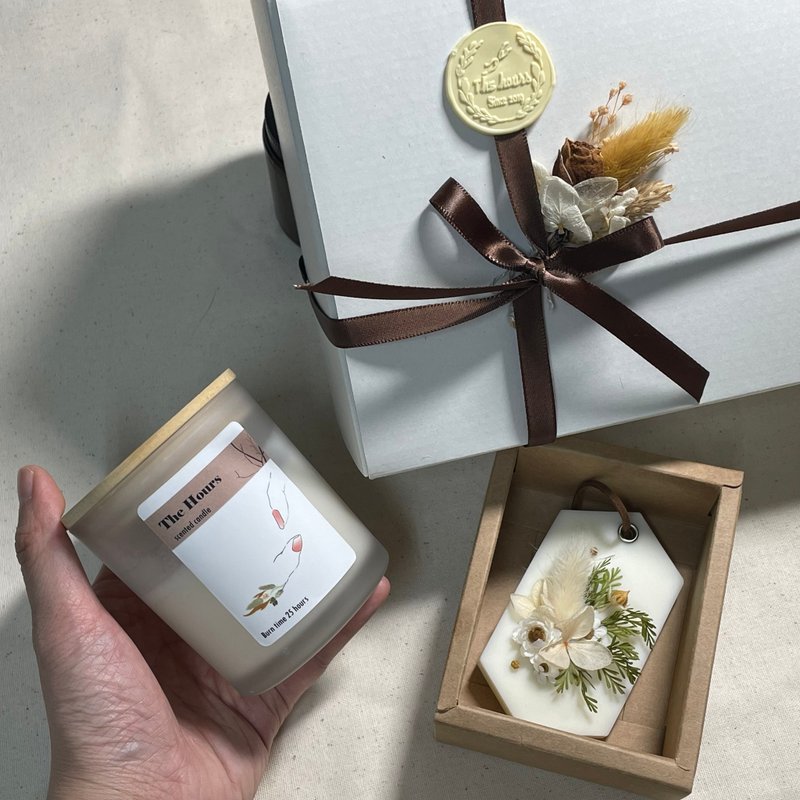 Fragrance gift box I TheHours - Candles & Candle Holders - Wax 