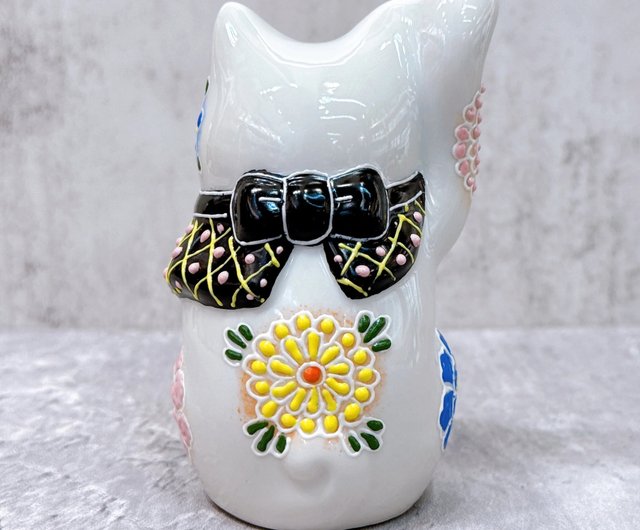 九谷焼招き猫 | 花 No.4 - ショップ ourlittlezoneluckycat 置物 - Pinkoi