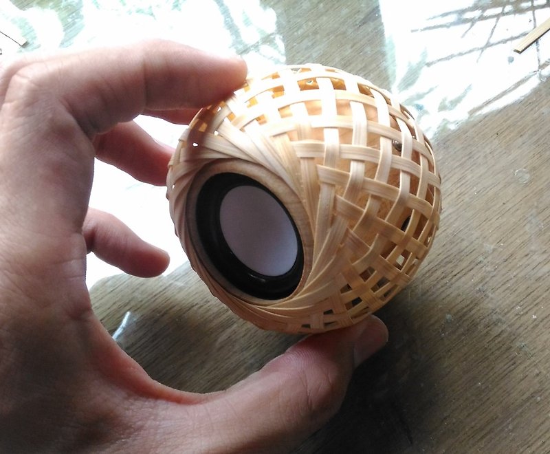 キャノンメイプルメイプルウッドホーン| Bamboo Weave - スピーカー - 竹製 ブラウン