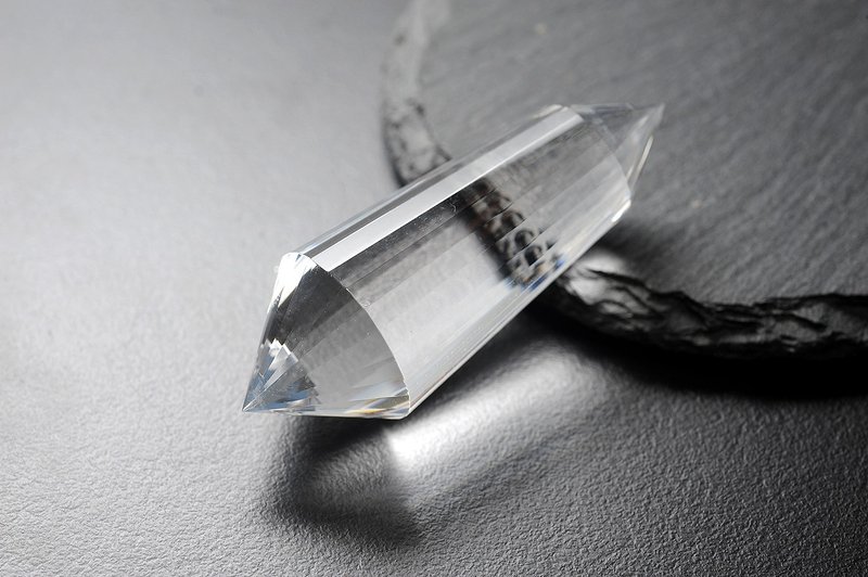 沃格爾24面體白水晶 礦石/水晶/靈修/開運/招財/破煞/防小人 - 擺飾/家飾品 - 水晶 