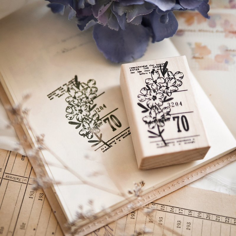 Maple flower and grass seal A - Stamps & Stamp Pads - Wood Brown