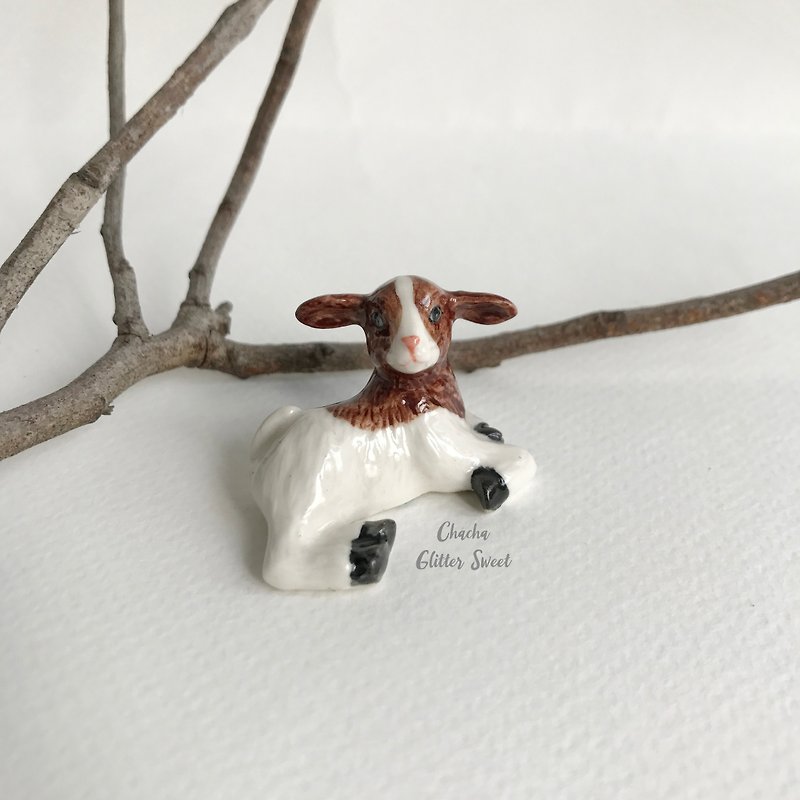 White Goat tiny - ตุ๊กตา - ดินเผา ขาว