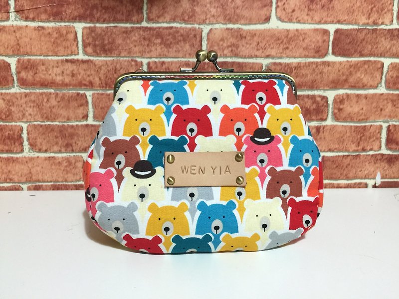 Colorful red bear meets mouth gold bag / free printed name leather label shoulder / side back / camera bag / cosmetic bag / sundries bag / large capacity - Toiletry Bags & Pouches - Cotton & Hemp Multicolor