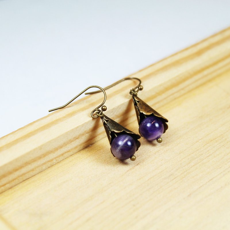 【Collection of gold lake】 wisteria earrings purple black models | clip-style earrings earrings can be changed for sterling silver needles | amnesty crystal | brass silver | natural stone earrings, Chinese ancient style jewelry E6 - ต่างหู - เครื่องเพชรพลอย สีม่วง