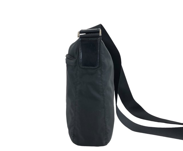 日本直送 名牌中古包 】PRADA プラダ ショルダーバッグ ブラック