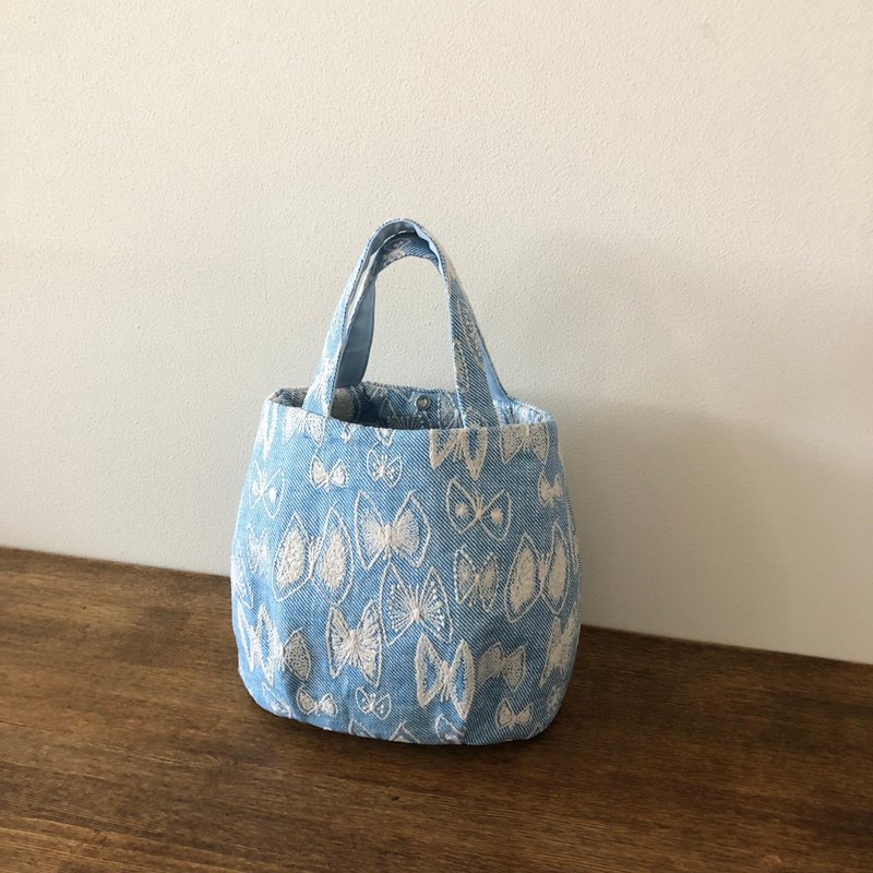 Made to order  Plump tote bag Mina Perhonen Sky Flower Handmade - Handbags & Totes - Cotton & Hemp Blue