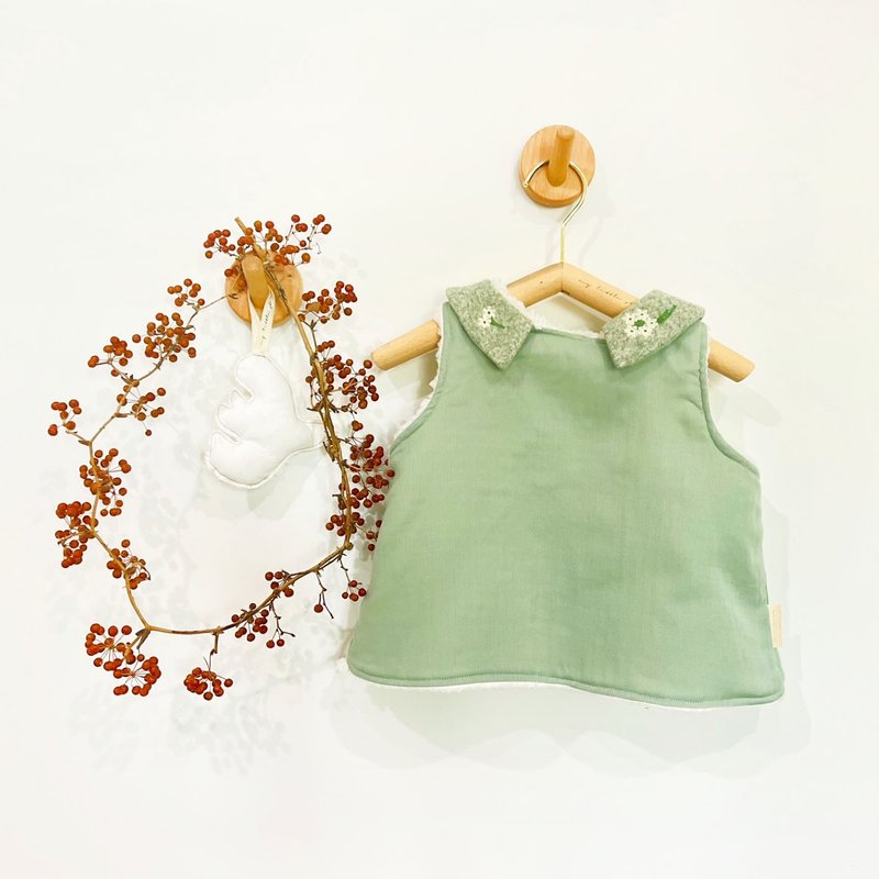 Little Forest organic cotton handmade wool vest - Tops & T-Shirts - Cotton & Hemp Green