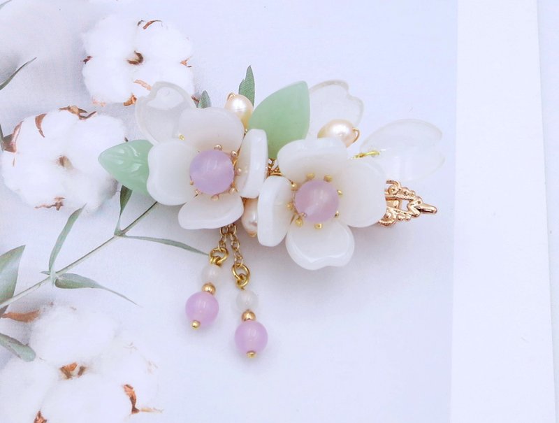 Lemon hand-made hair accessories, white jade colored glaze flower hairpin/hairpi - เครื่องประดับผม - กระจกลาย 