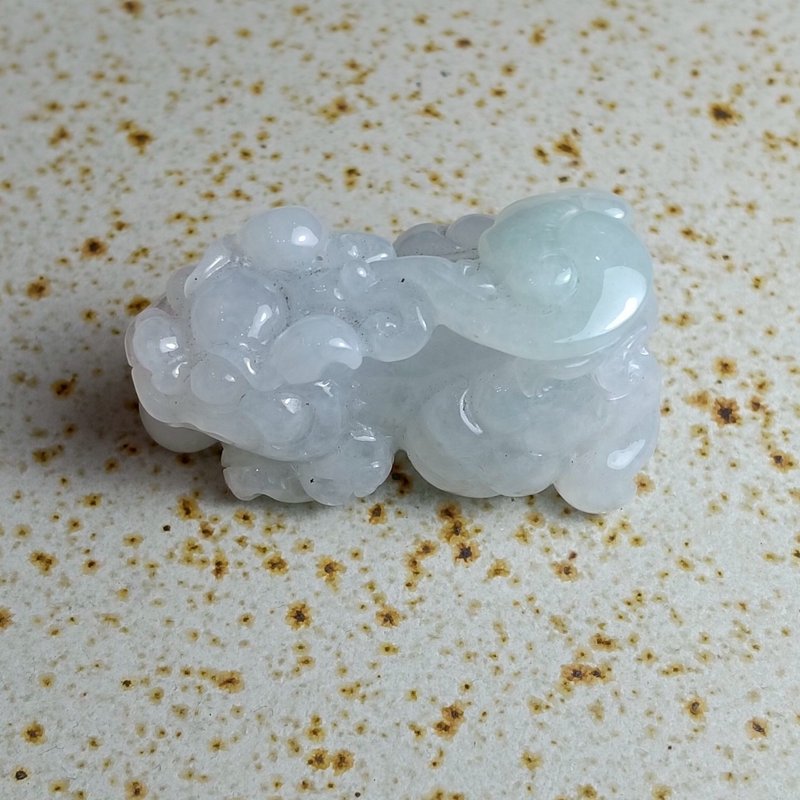 J0207天然翡翠A貨 . 冰糯晴水靈芝貔貅.如意發財.擺件. - 擺飾/家飾品 - 玉石 