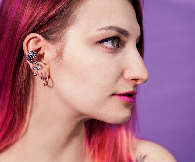 Purple dragon ear cuff no piercing - Shop tanny bunny Earrings & Clip-ons -  Pinkoi