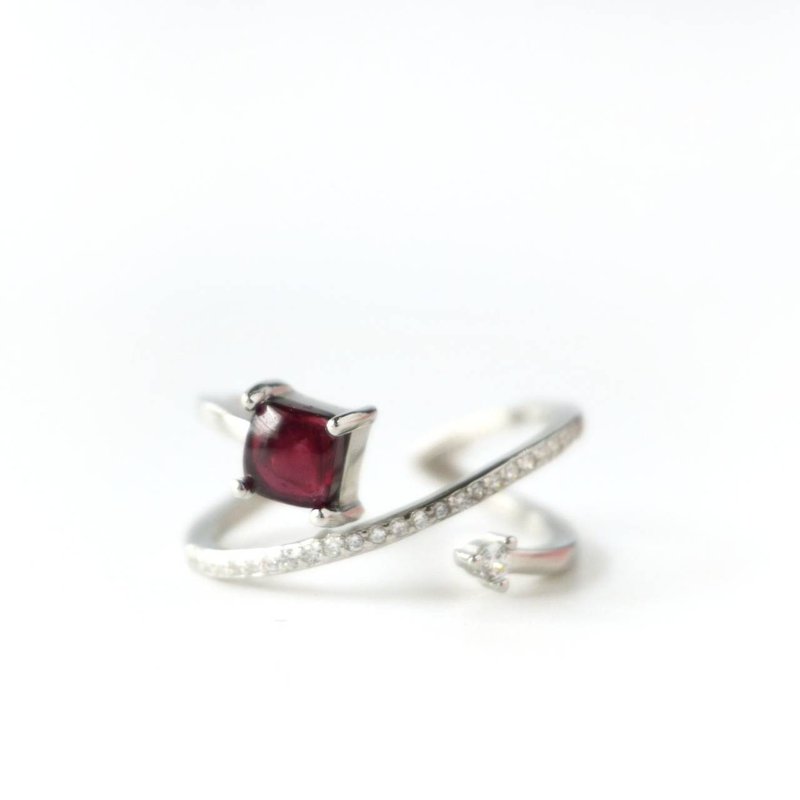 Natural Garnet Sterling Silver 925 Ring - 戒指 - 純銀 紅色