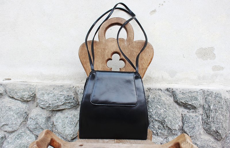 B154 [Vintage bag] (Italian) black side back antique package square bag (exquisite retro inside) - กระเป๋าเป้สะพายหลัง - หนังแท้ สีดำ