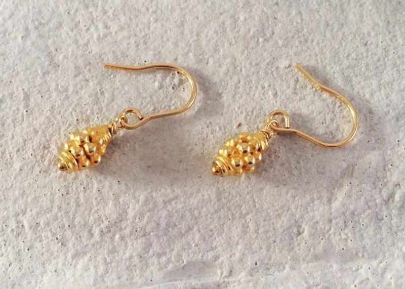 Golden Cylindrical Earrings / Clip-On - Earrings & Clip-ons - Other Metals 
