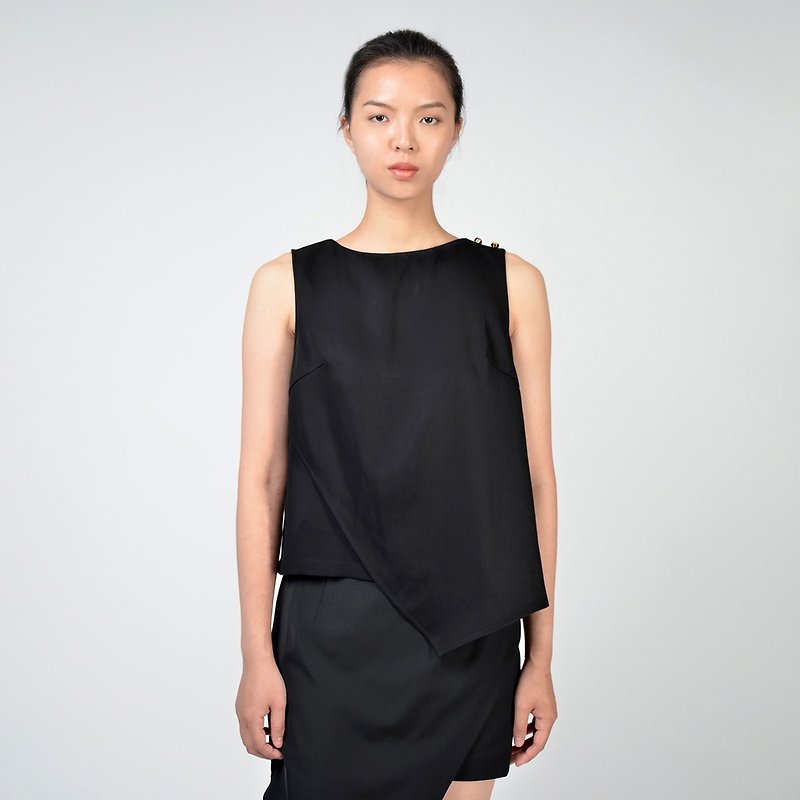 Asymmetrical black vest - เสื้อกั๊กผู้หญิง - เส้นใยสังเคราะห์ สีดำ
